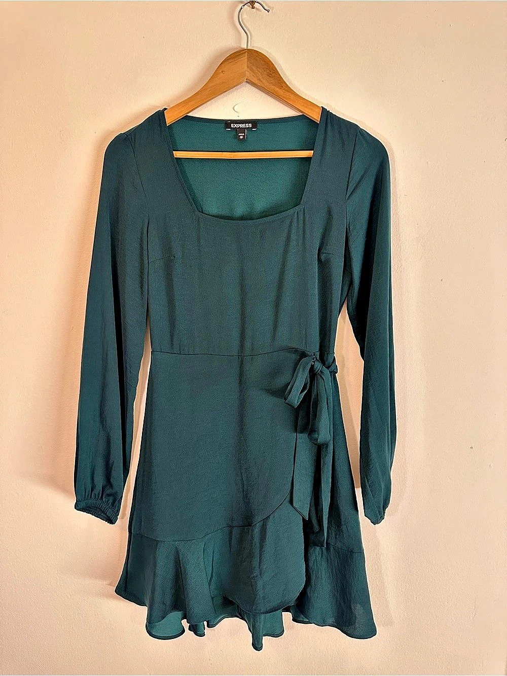 Express Emerald Green Long Sleeve Faux-Wrap Ruffle Mini Dress XS
